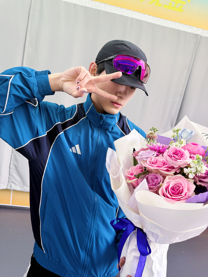 开云-姚琛完成人生首个半马，上海赛场见证突破|马拉松|线下活动|半程马拉松|半程|彩虹_新浪体育_新浪新闻